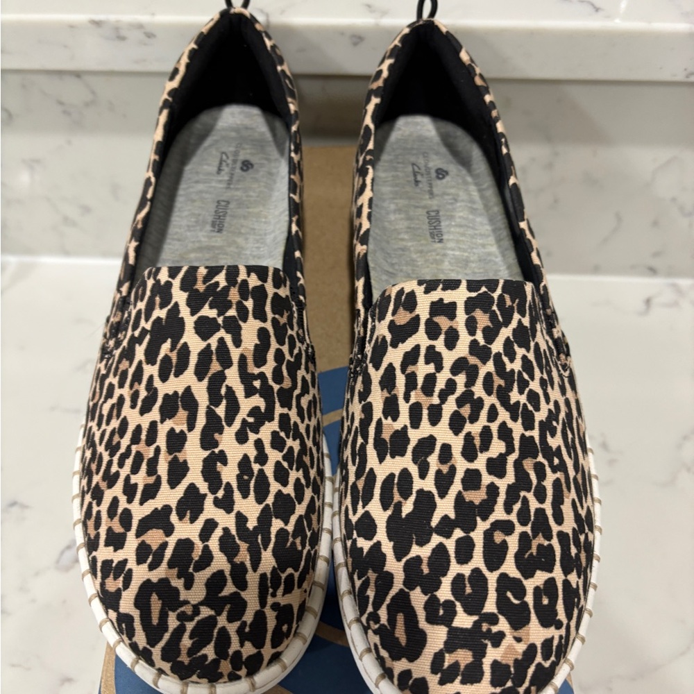 CLARKS CLOUDSTEPPER STEP GLOW JADE LEOPARD SIZE 9 W (WIDE) NIB - Picture 5 of 8